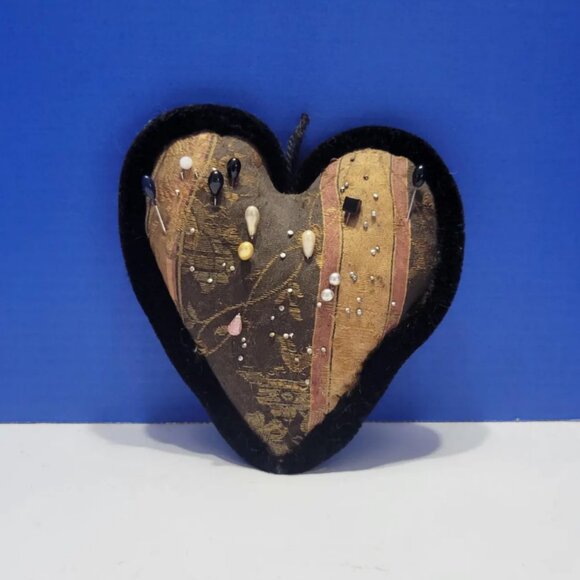 Antique Victorian Heart Shaped Black Velvet Pin Cushion with Pins - Picture 1 of 5